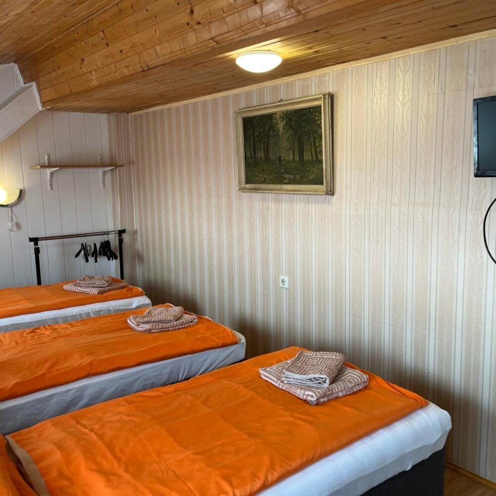 Lenzl's Panzió Szigetvár Exterior foto